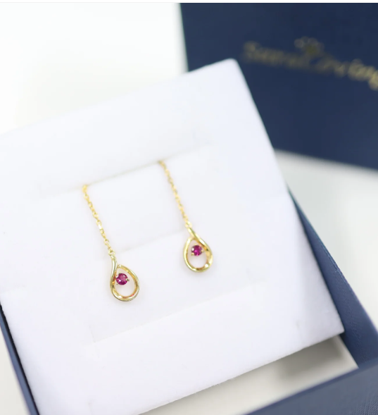 王女の涙 sv925ピアス ルビー