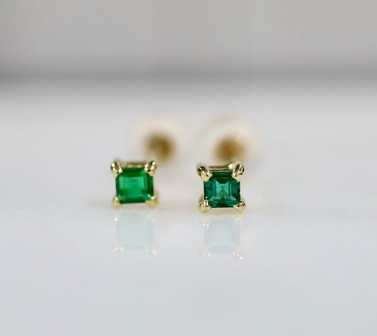 18k&エメラルドピアス
