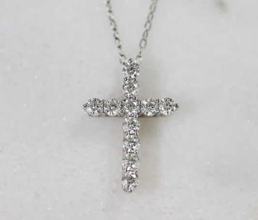 10kモアサナイトクロスネックレス