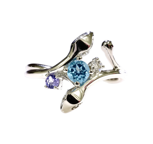 ブルートパーズプラチナ蛇リング